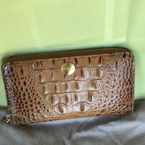 Brahmin zip wallet